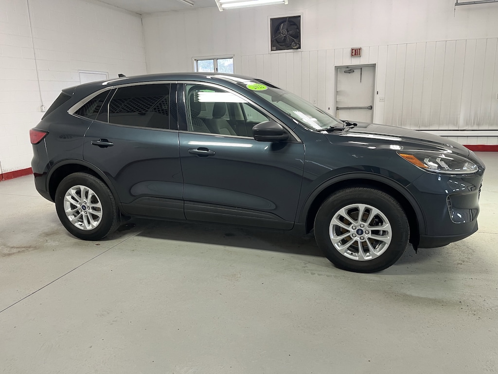 Used 2022 Ford Escape SE SUV
