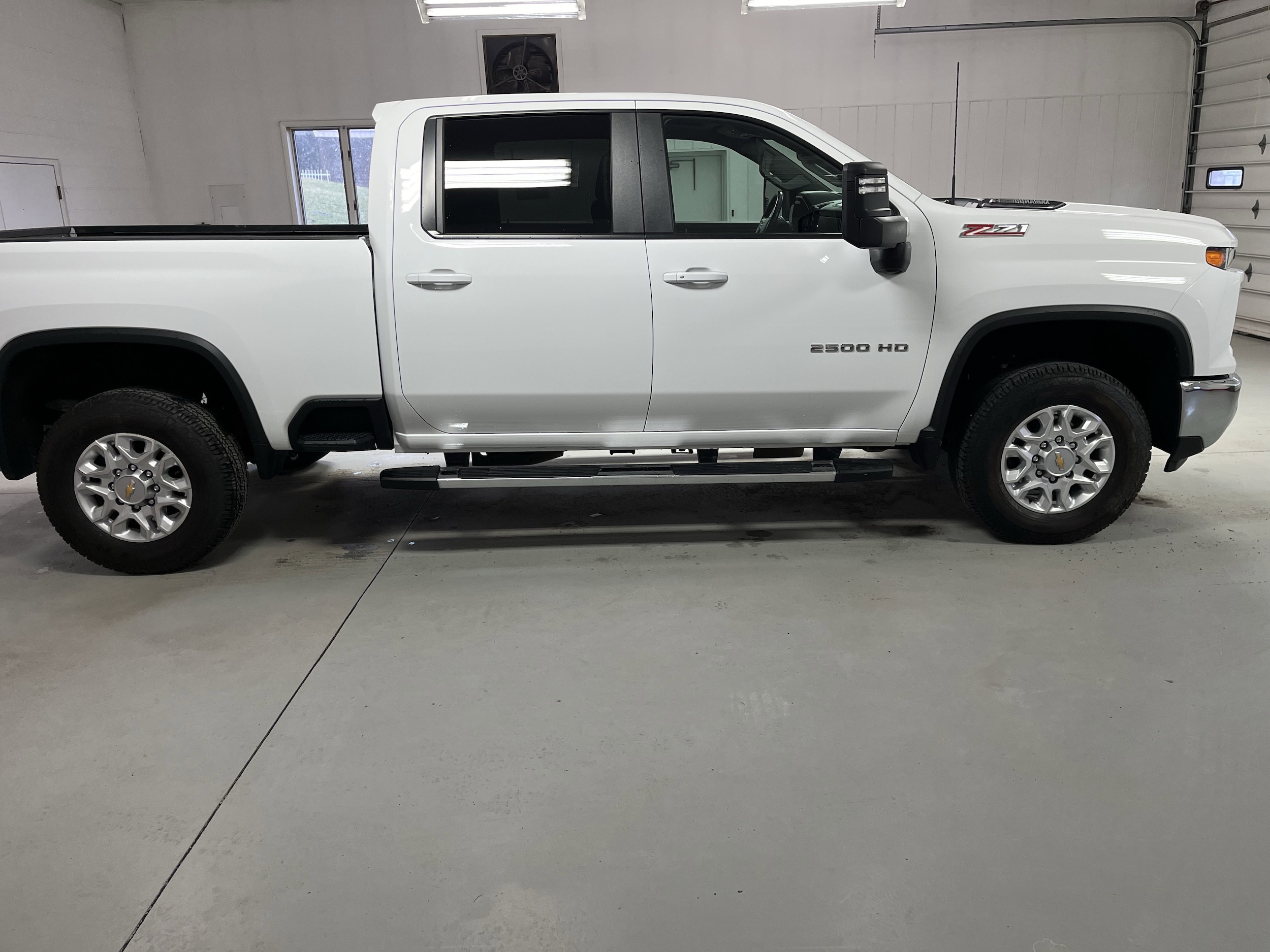 2025 Chevrolet Silverado 2500HD LT - Photo 8