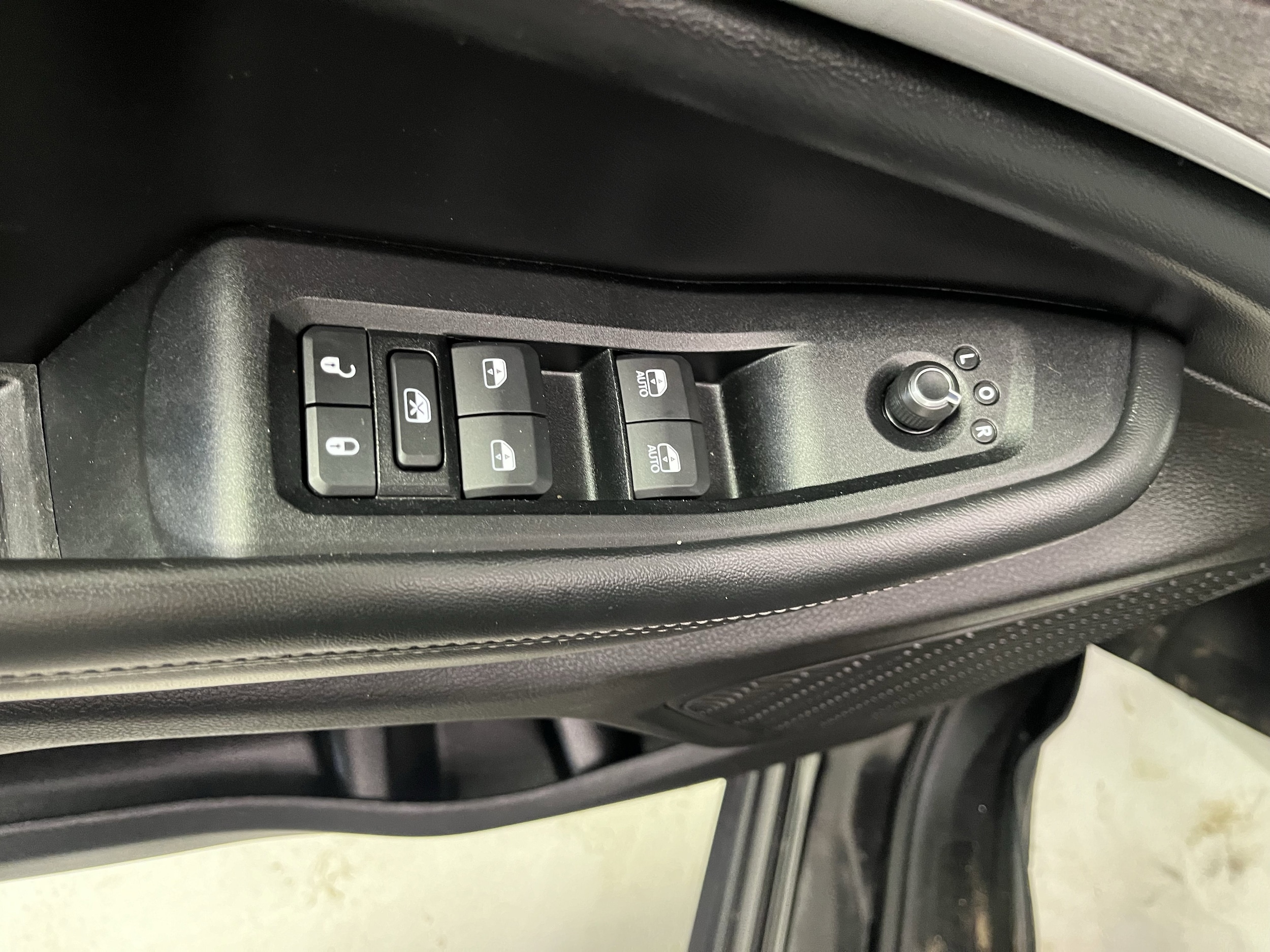 2023 Jeep Grand Cherokee Limited - Photo 14