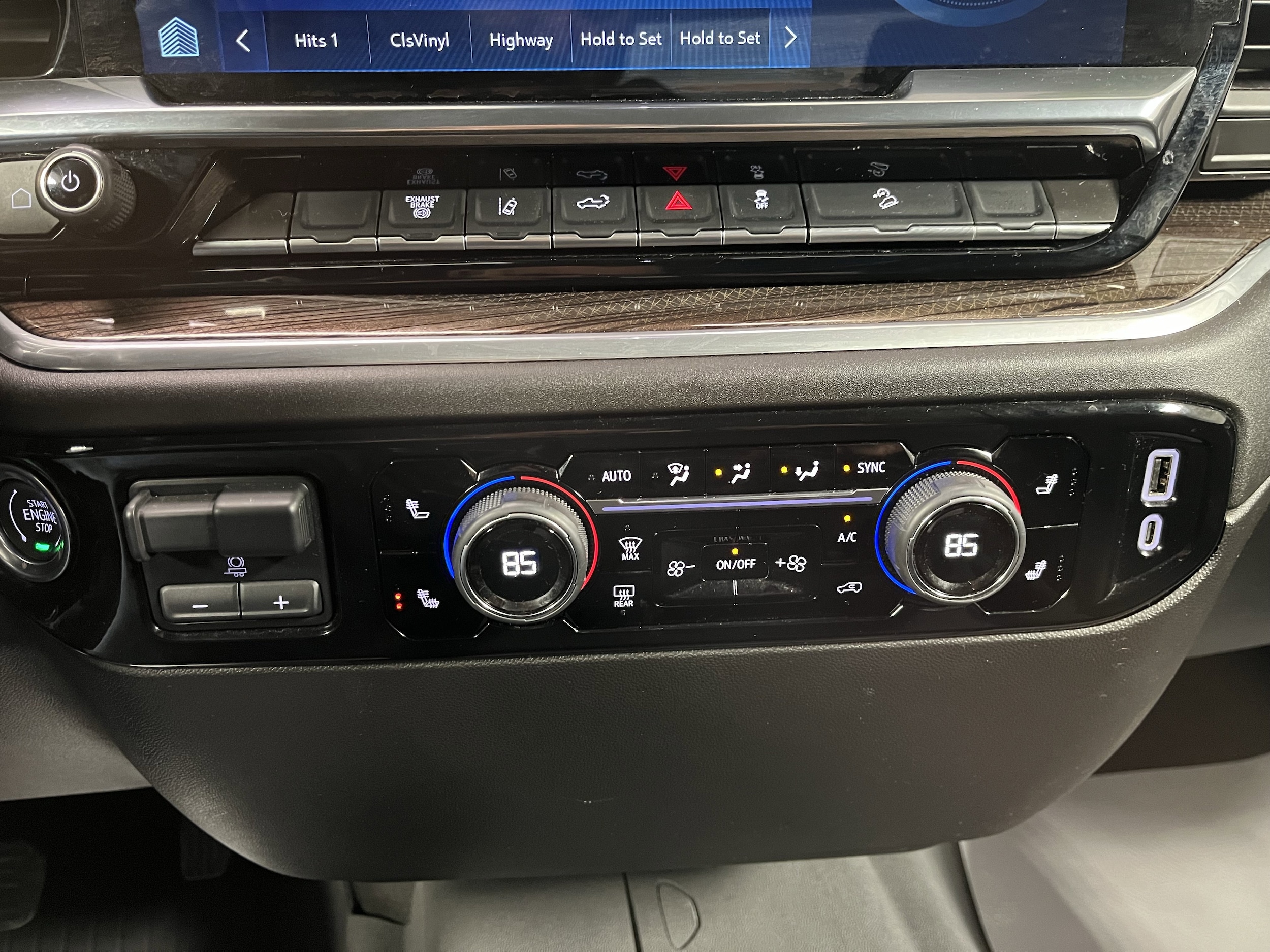2025 Chevrolet Silverado 2500HD LT - Photo 20