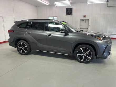 2021 Toyota Highlander XSE SUV