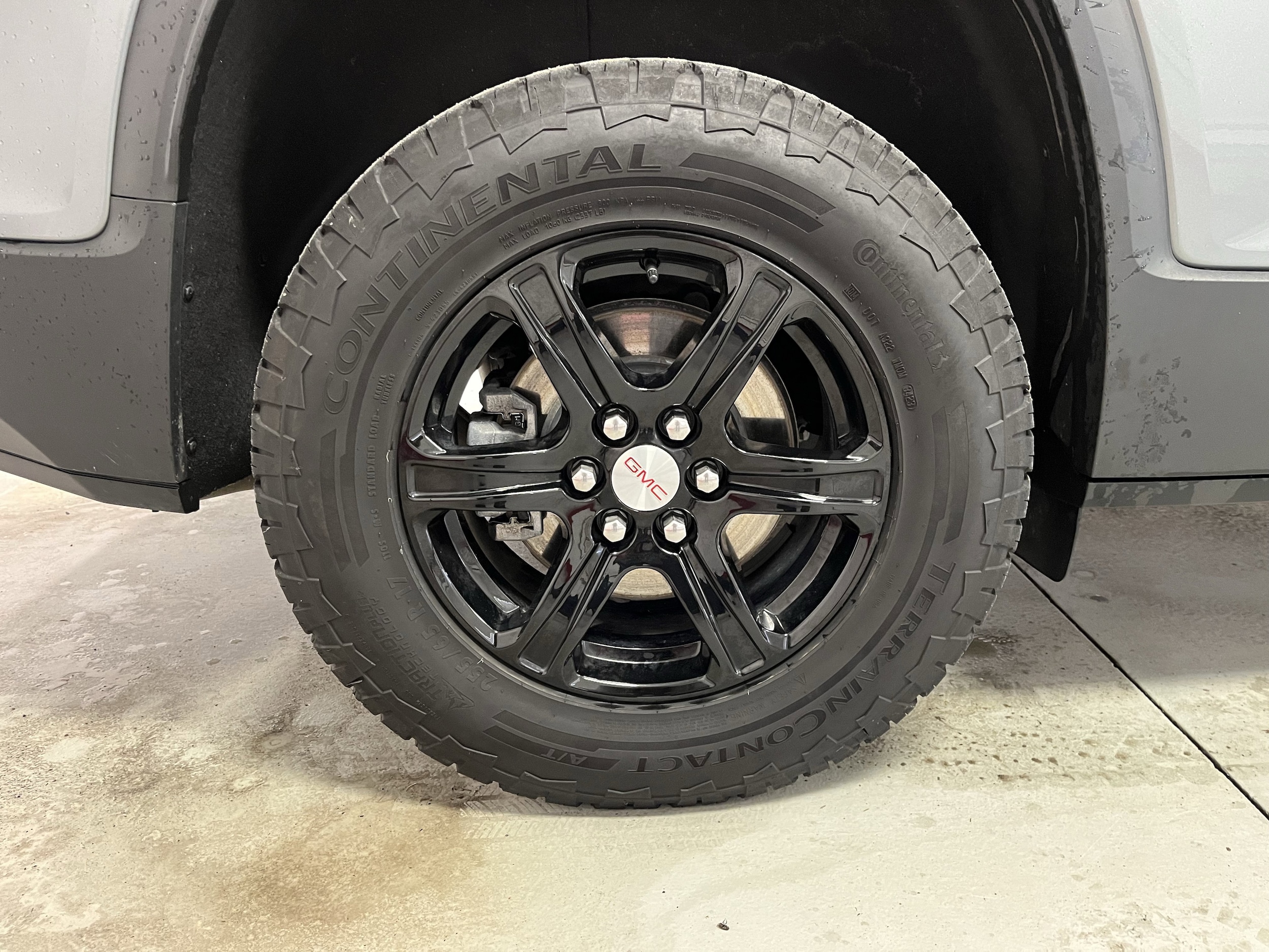 2023 GMC Acadia AT4 - Photo 10