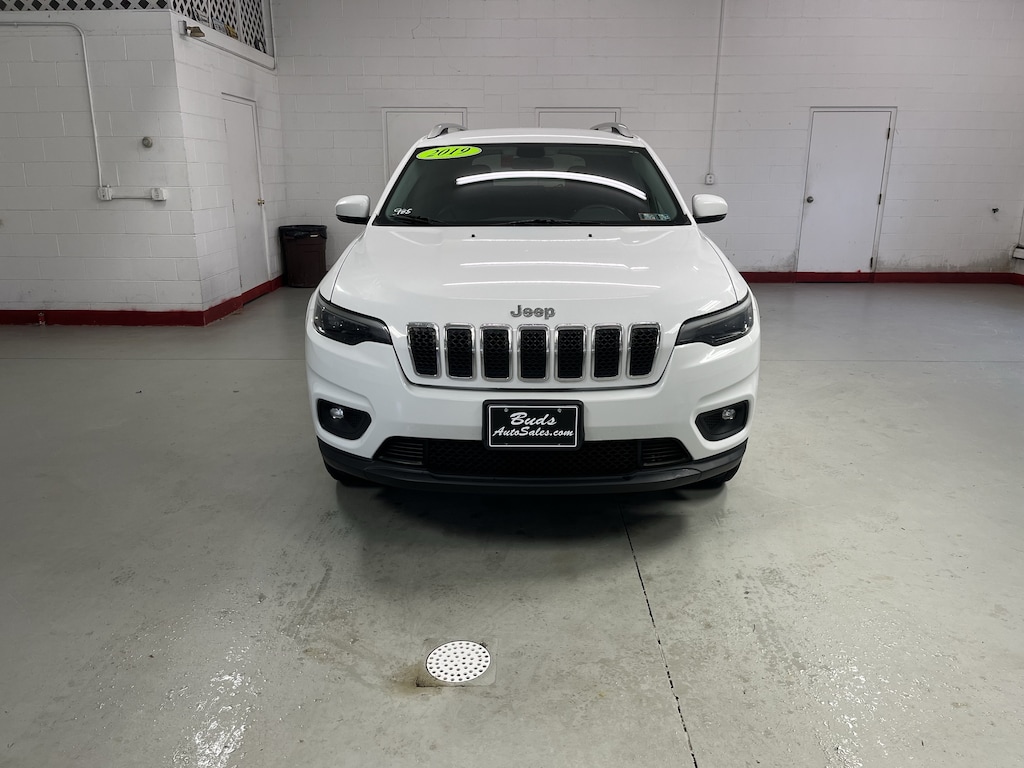Used 2019 Jeep Cherokee Latitude Plus SUV