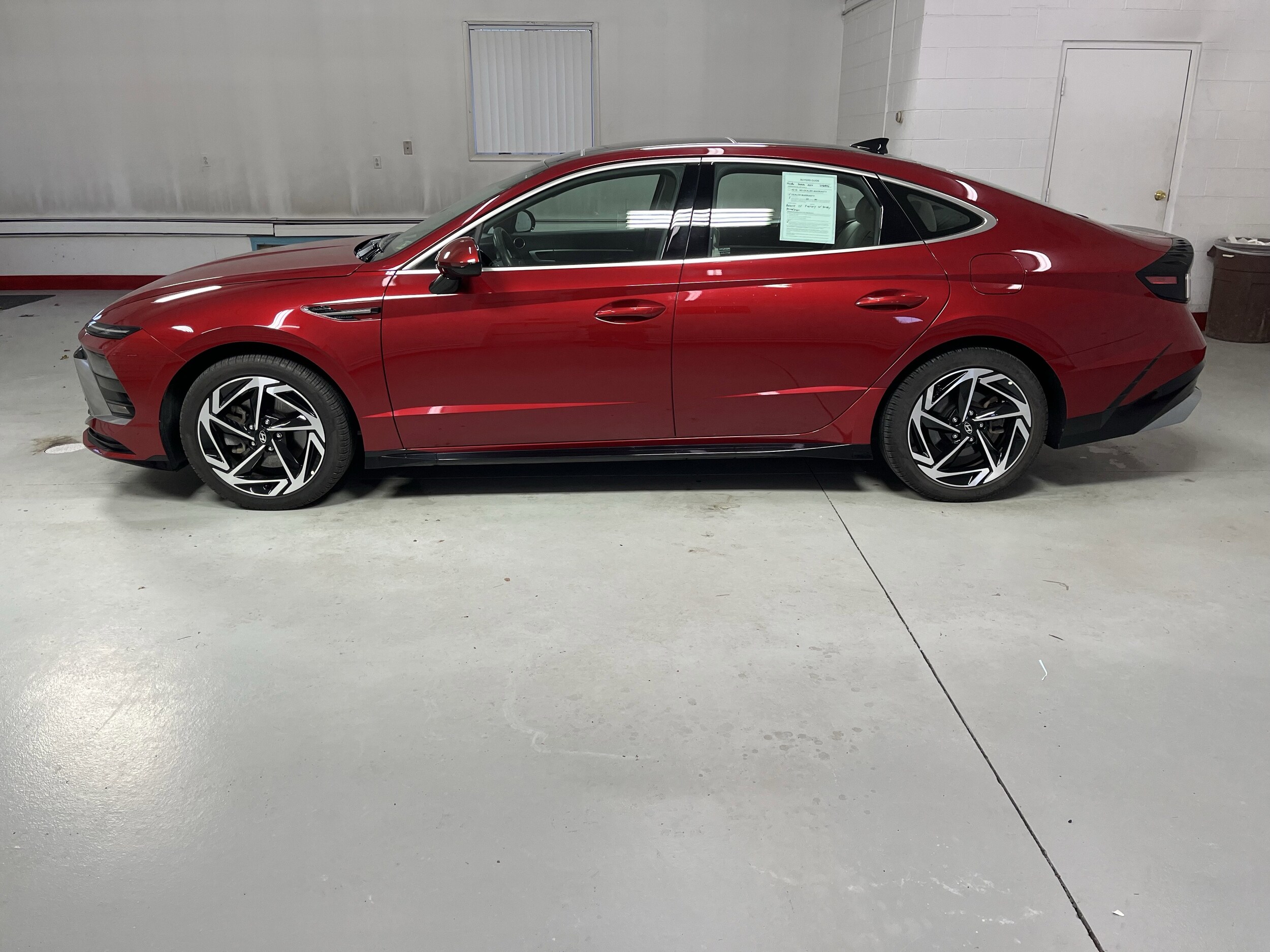 2024 Hyundai Sonata SEL Convenience photo 3