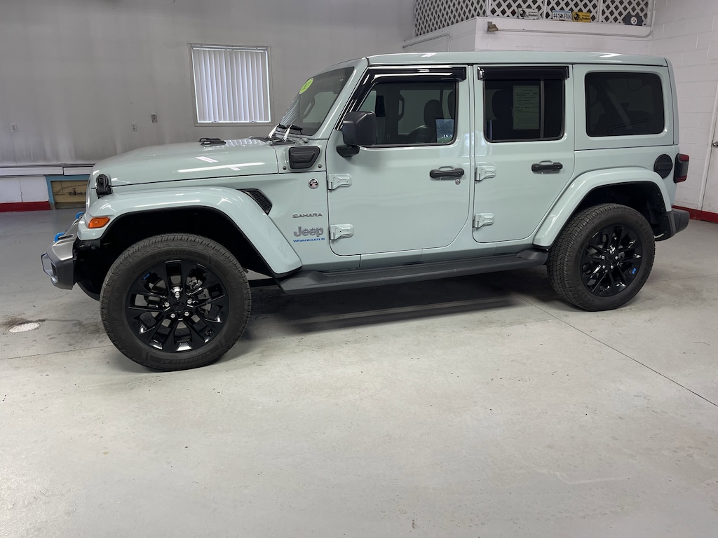 Used 2023 Jeep Wrangler 4xe Sahara SUV