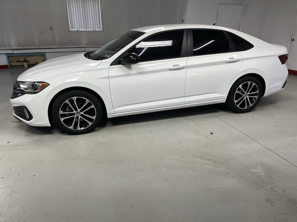 Used 2024 Volkswagen Jetta Sport Sedan