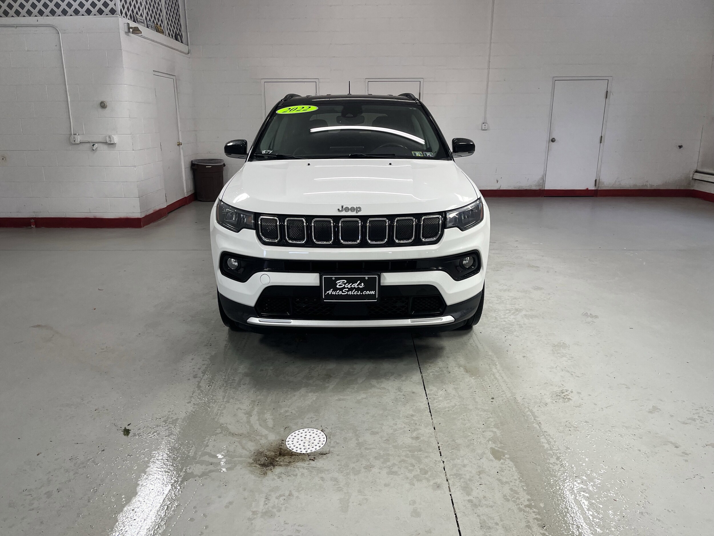 2022 Jeep Compass Limited photo 2