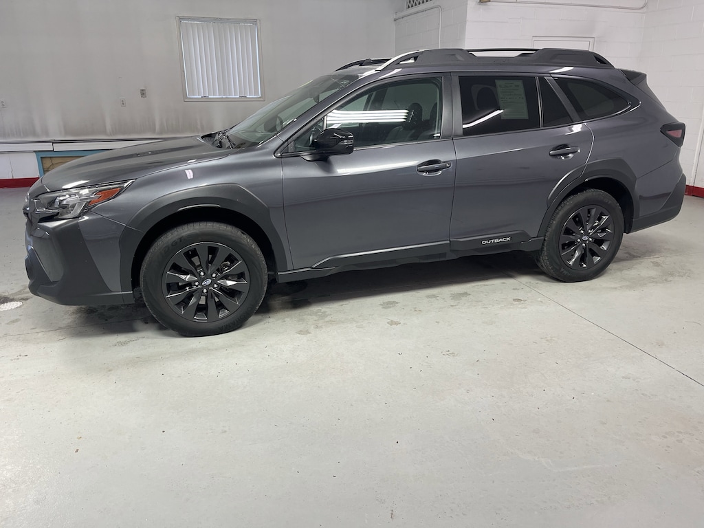 Used 2025 Subaru Outback Onyx Edition SUV