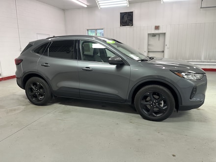 2025 Ford Escape ST-Line Select SUV