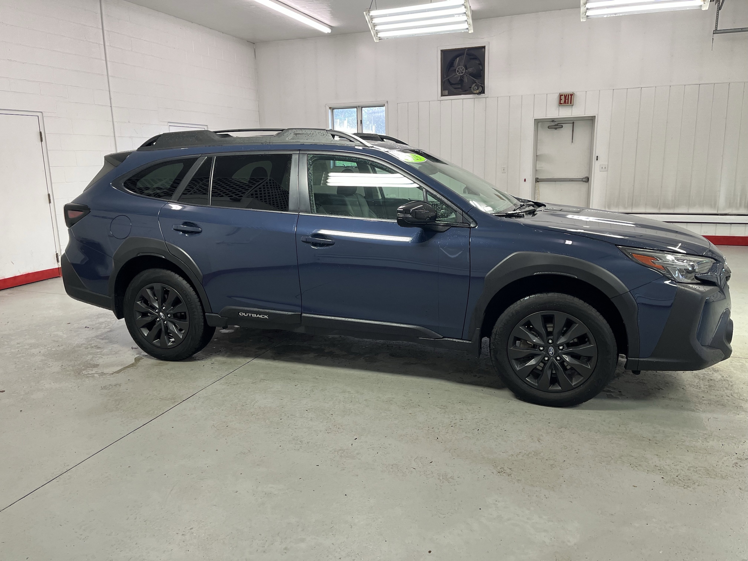 2025 Subaru Outback Onyx Edition's photo