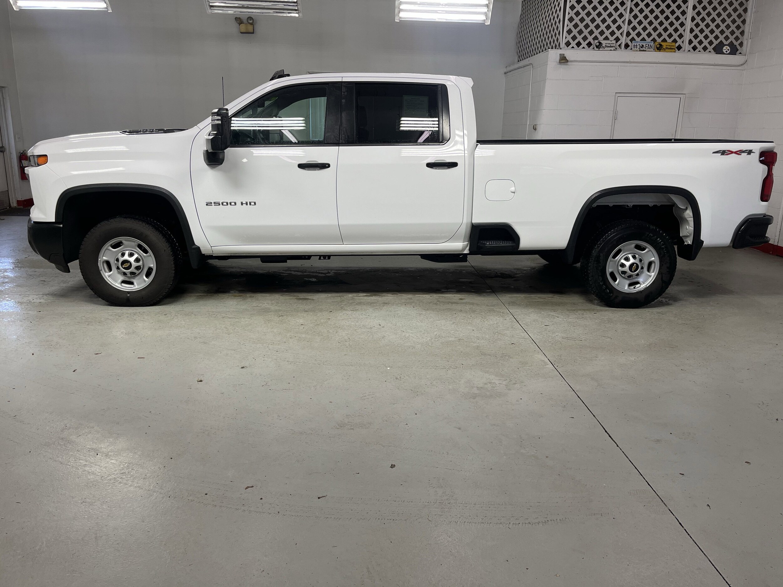 2024 Chevrolet Silverado 2500HD Work Truck photo 4