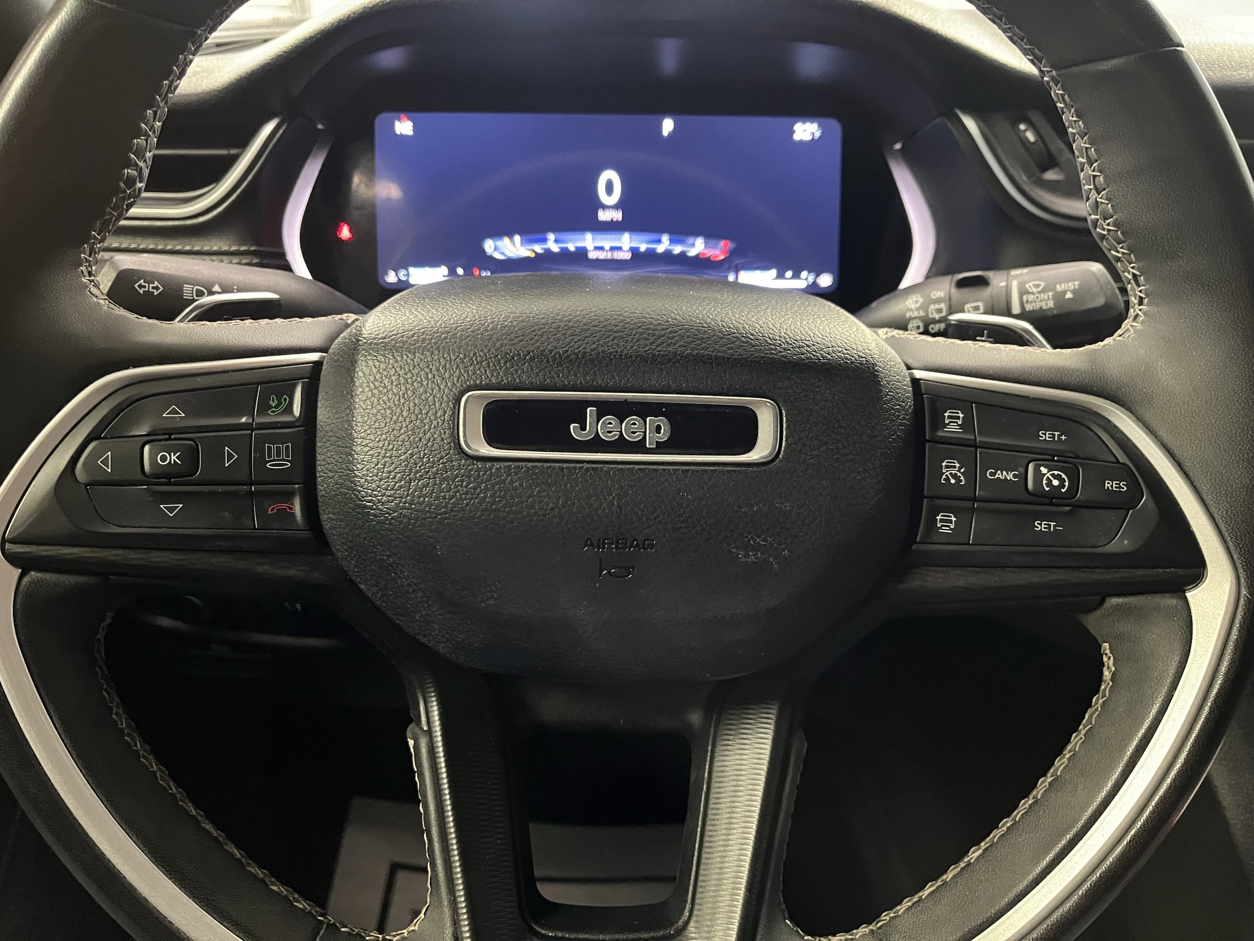 2023 Jeep Grand Cherokee Altitude - Photo 17