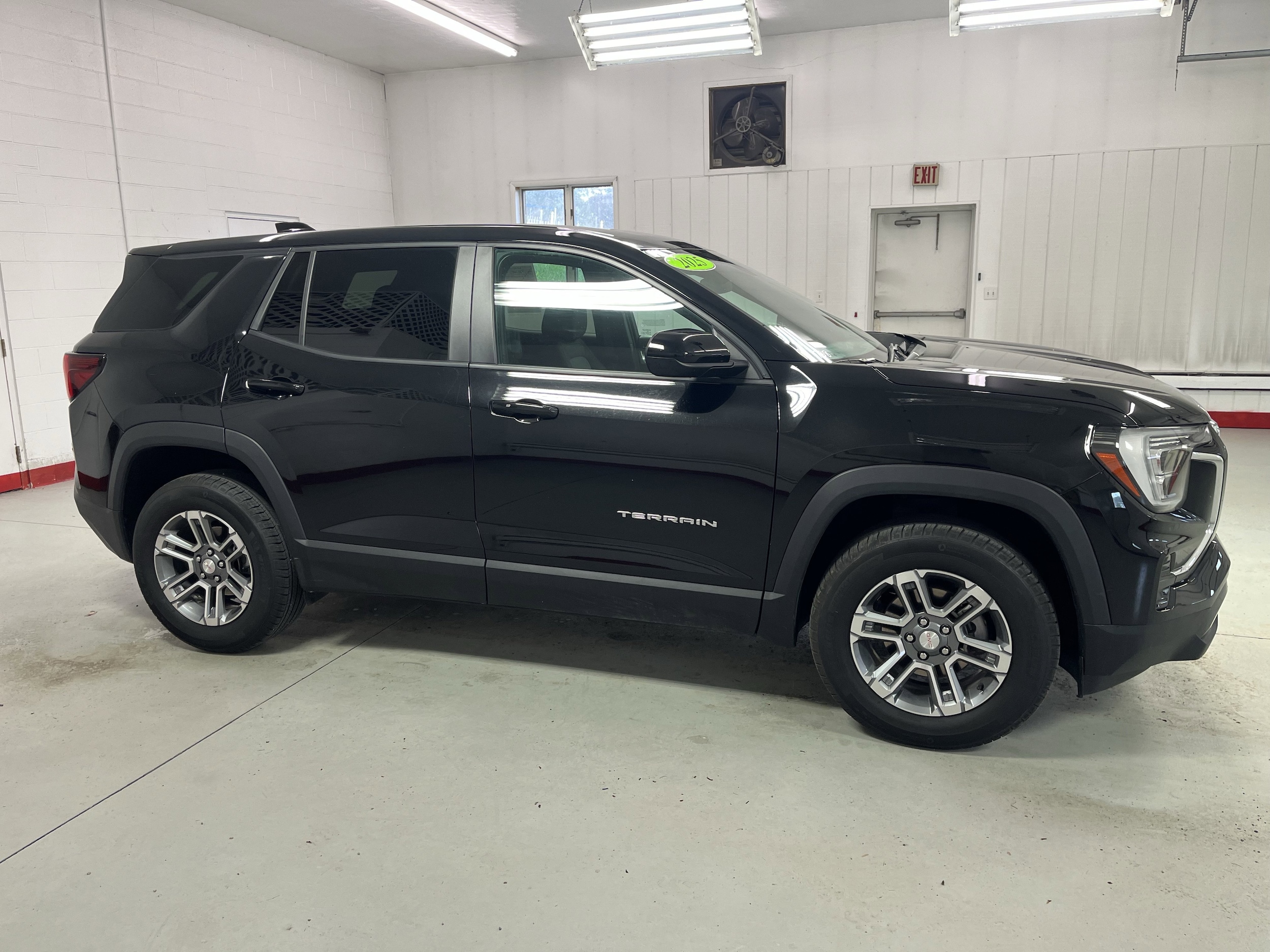 2025 GMC Terrain