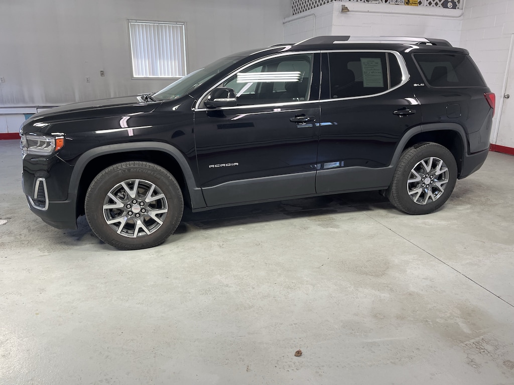 Used 2023 GMC Acadia SLE SUV