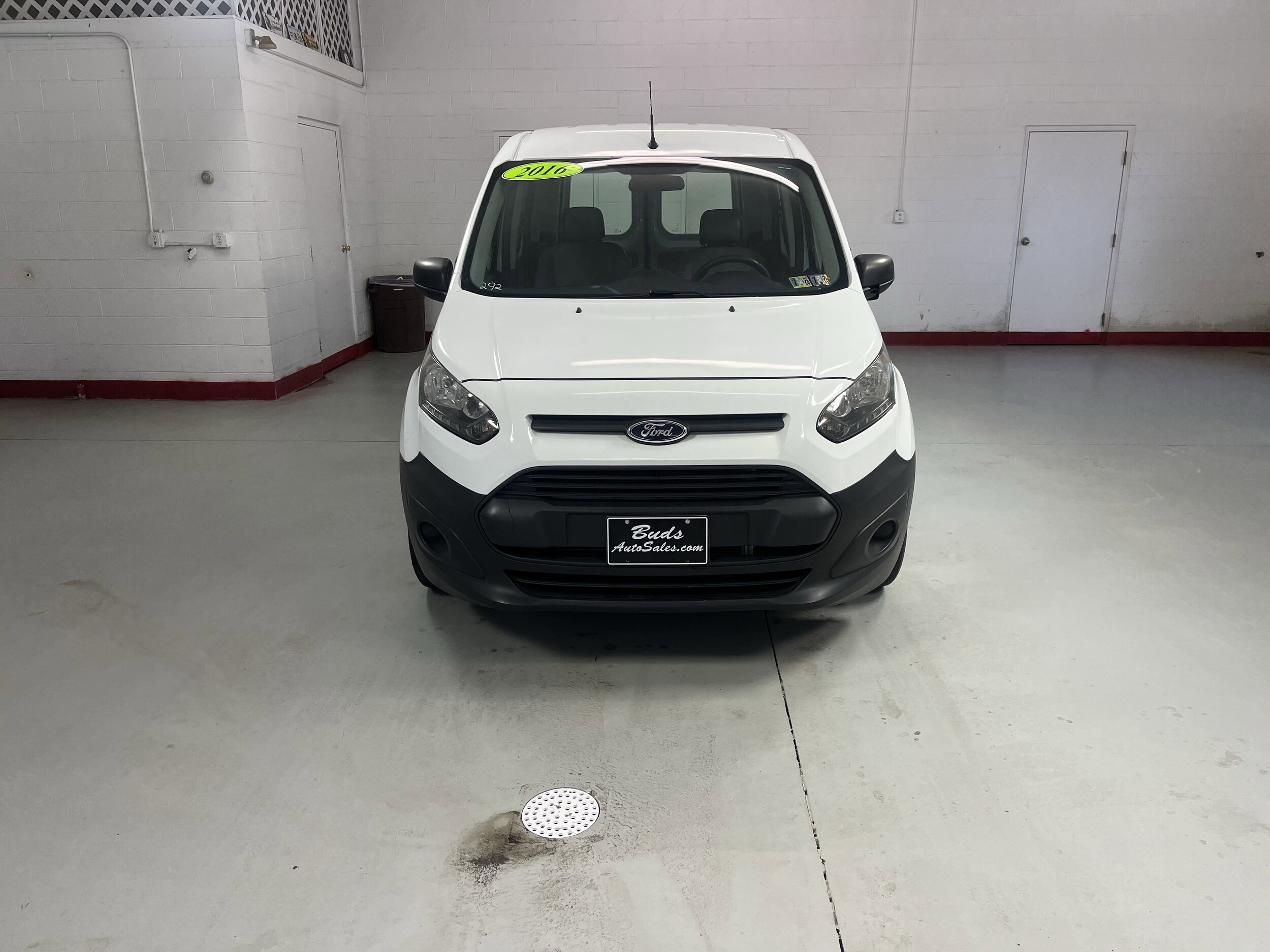 2016 Ford Transit Connect XL photo 2