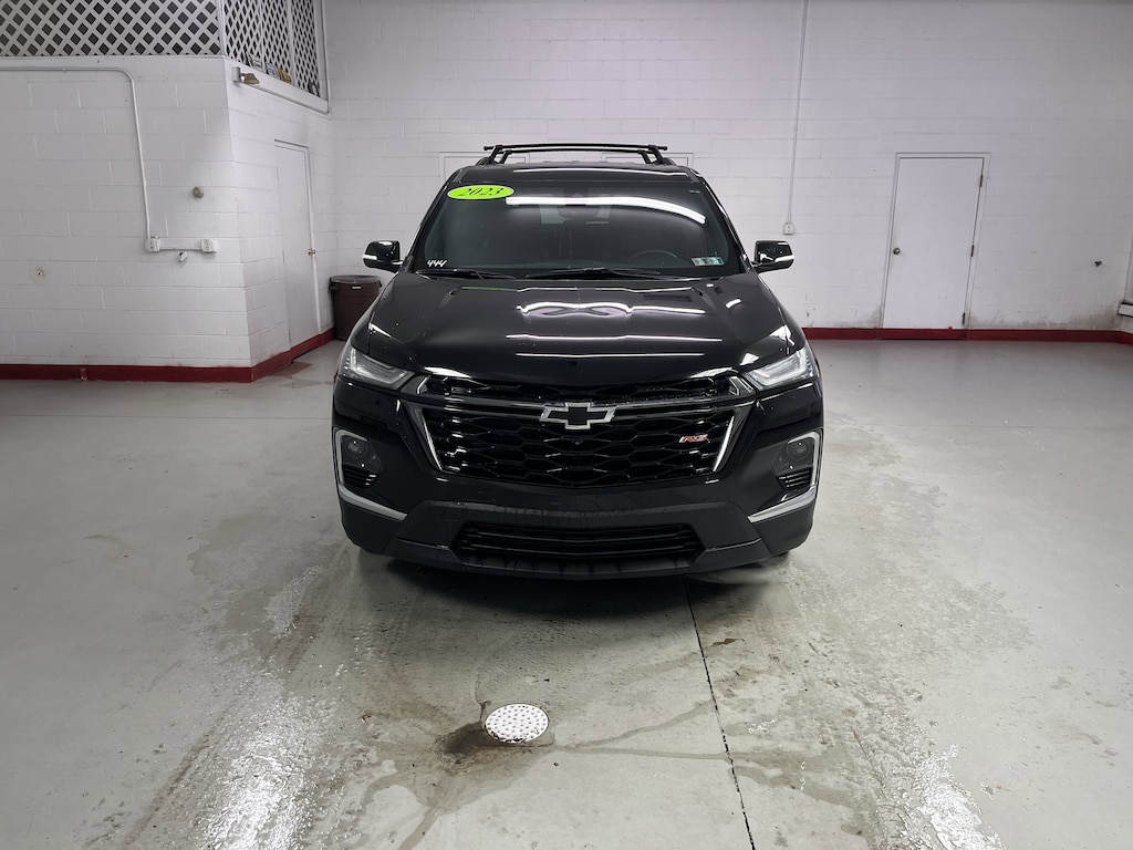 Used 2023 Chevrolet Traverse RS SUV