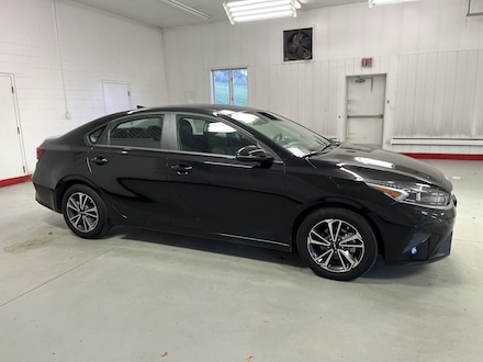 2024 Kia Forte LXS Sedan