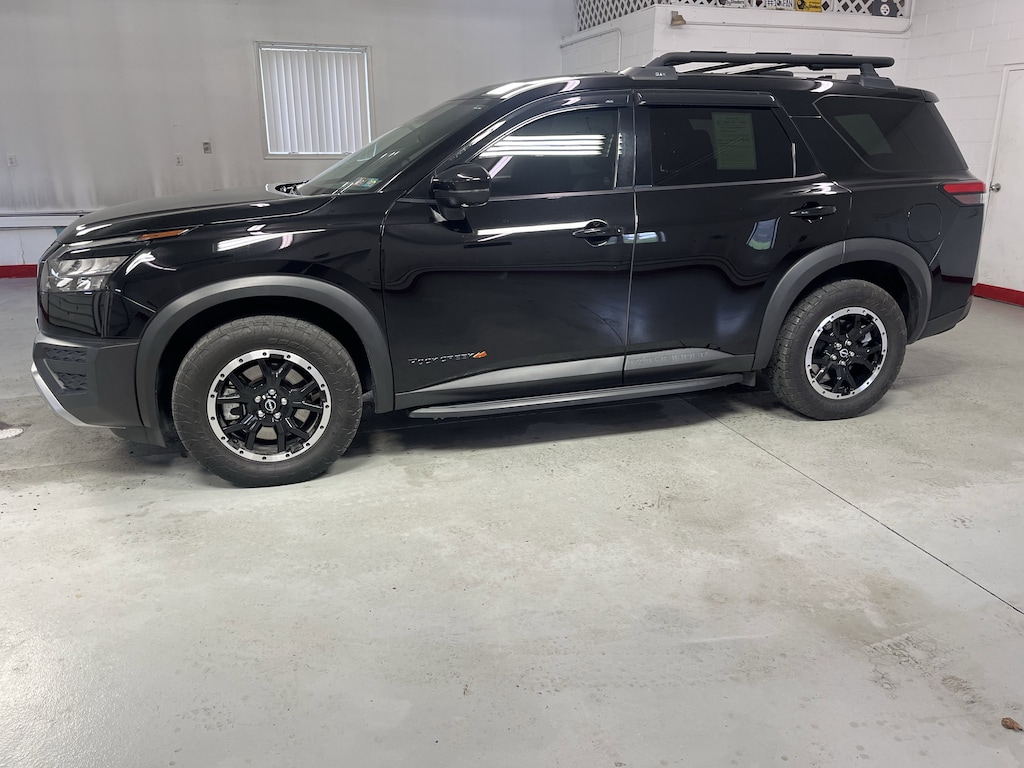 Used 2023 Nissan Pathfinder Rock Creek SUV