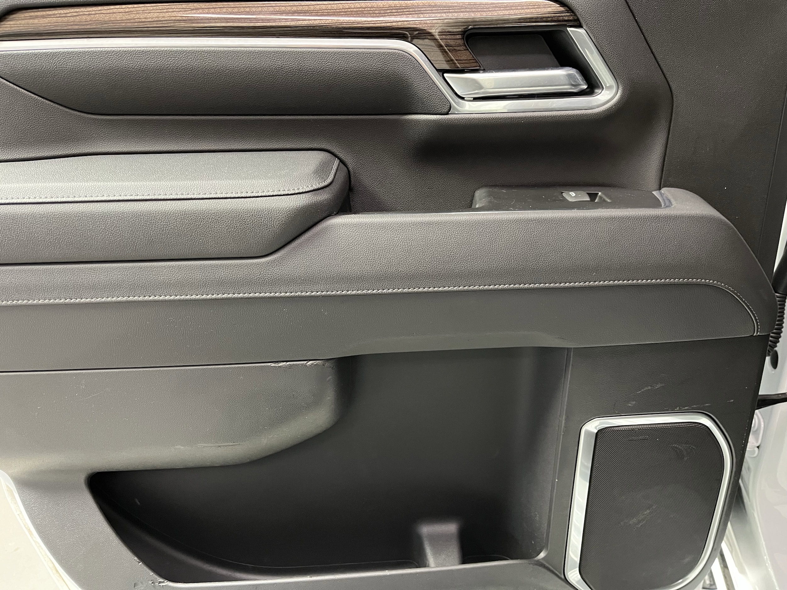 2025 Chevrolet Silverado 2500HD LT - Photo 24