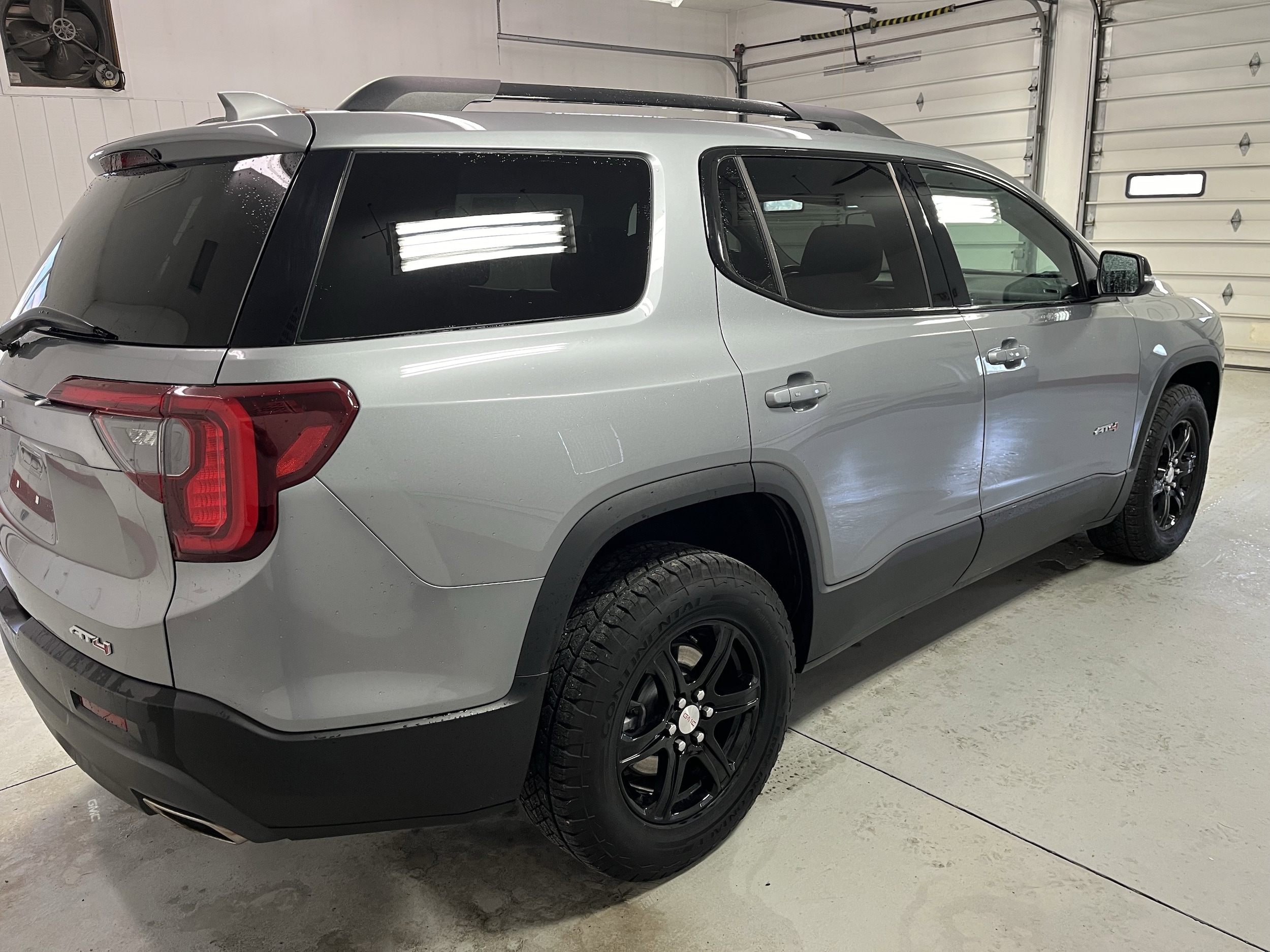 2023 GMC Acadia AT4 - Photo 7