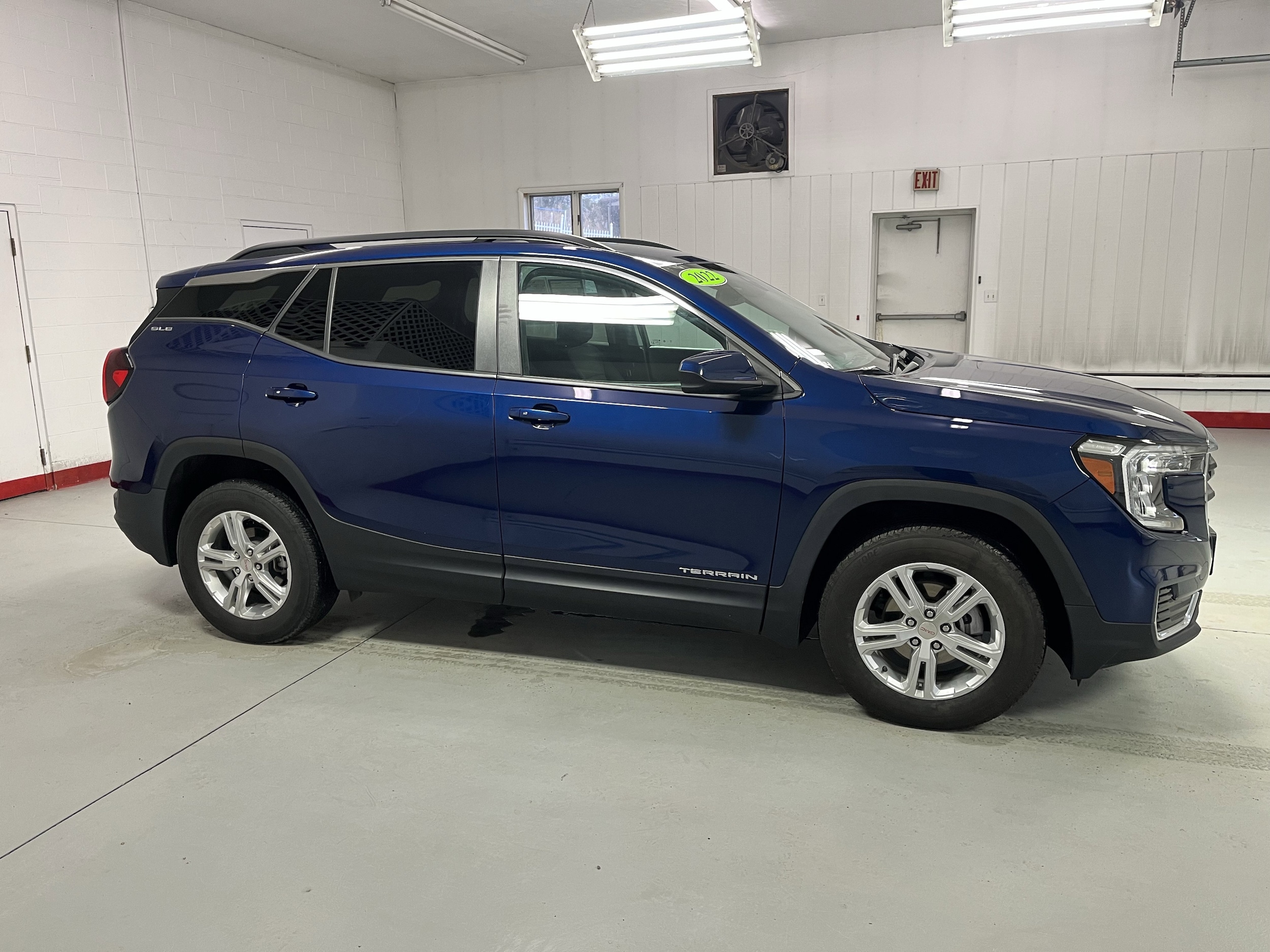 2022 GMC Terrain SLE