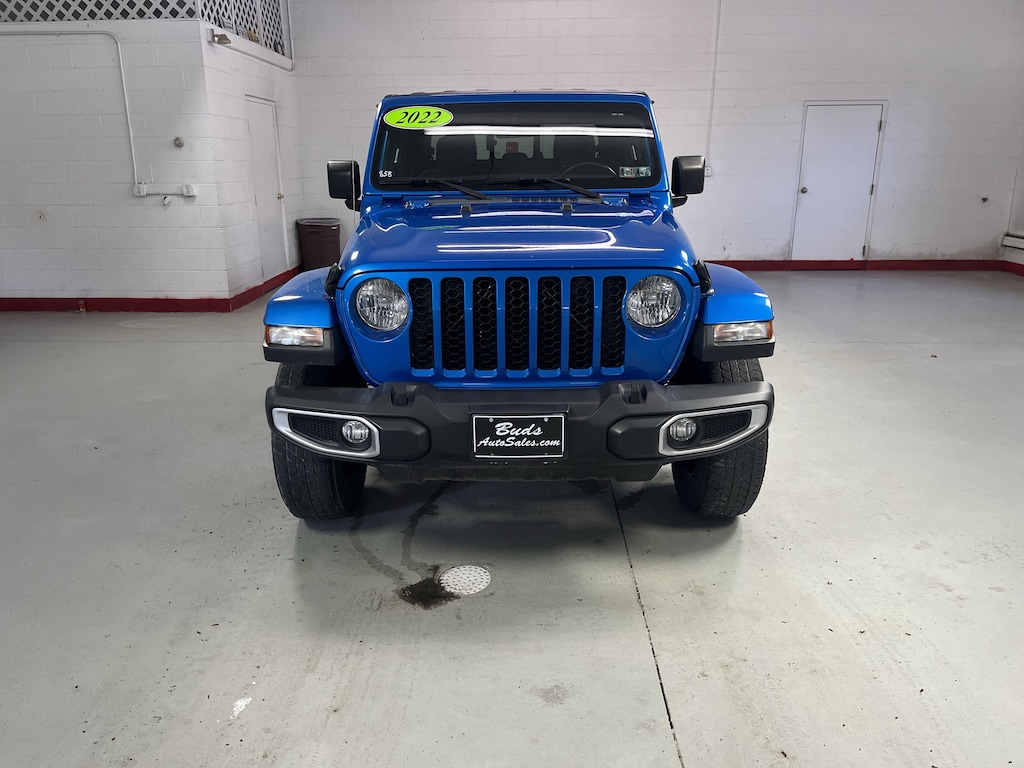 Used 2022 Jeep Gladiator Sport S Truck Crew Cab