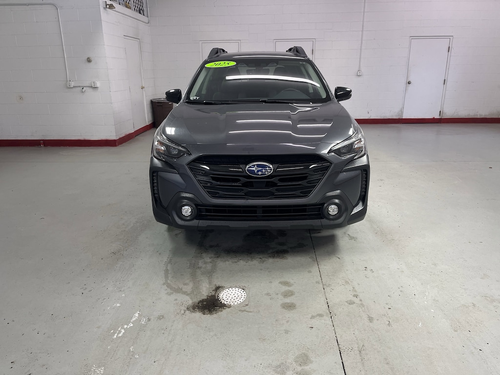 Used 2025 Subaru Outback Onyx Edition SUV