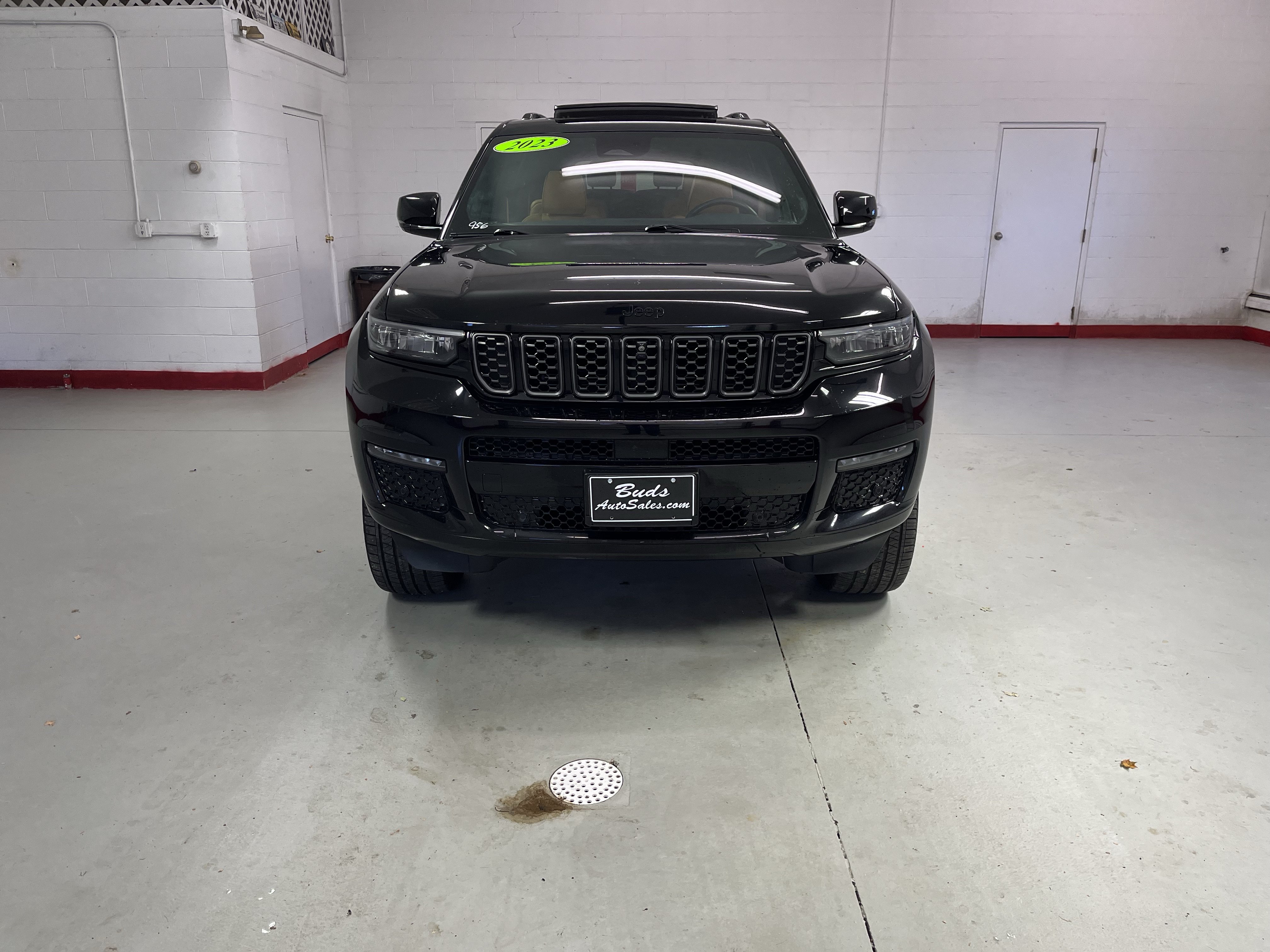 Used 2023 Jeep Grand Cherokee Summit Reserve SUV
