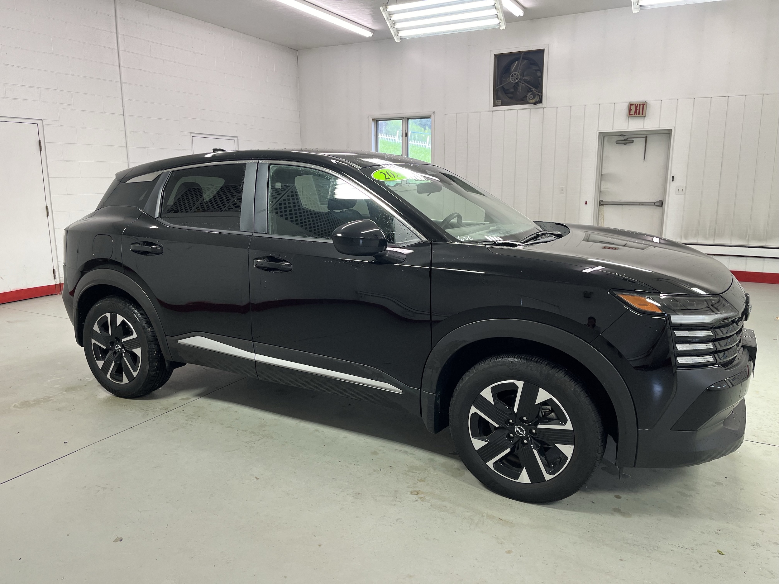 2025 Nissan Kicks