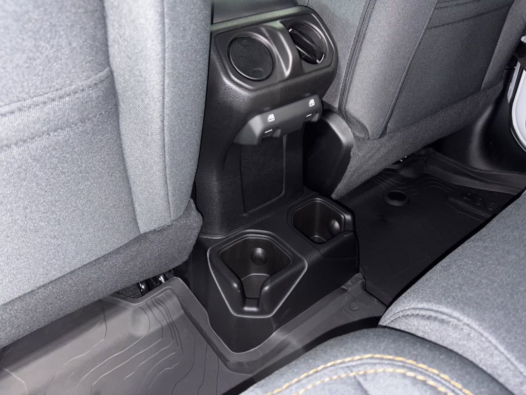 2025 Jeep Gladiator Sport S - Photo 13
