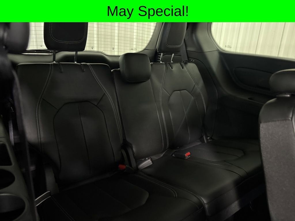 2026 Chrysler Pacifica Select - Photo 19