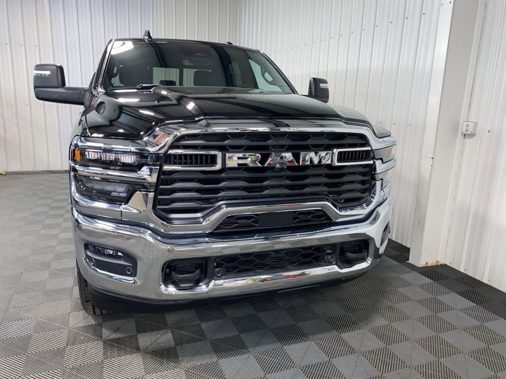 2025 Ram 2500 Big Horn photo 2