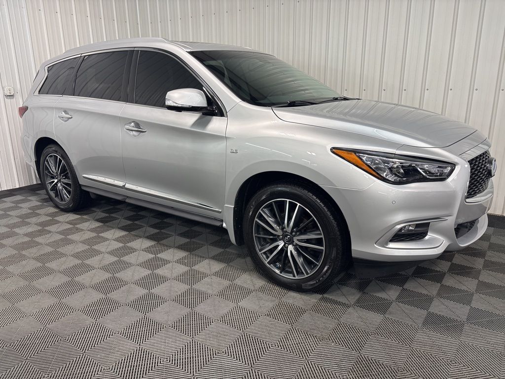 2016 INFINITI QX60 Base