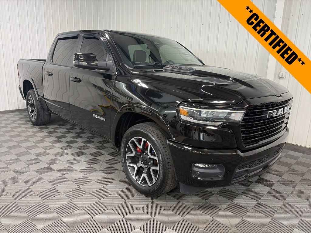 2025 RAM 1500 Laramie 4x4 Crew Cab 5'7's photo