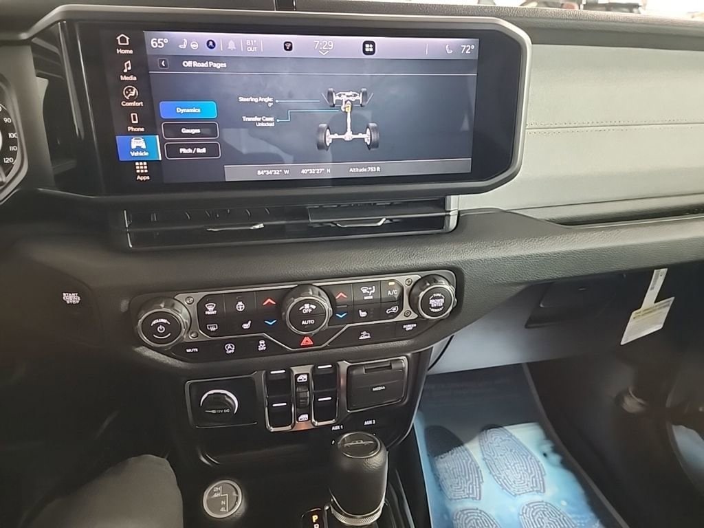 2025 Jeep Gladiator Sport S - Photo 18