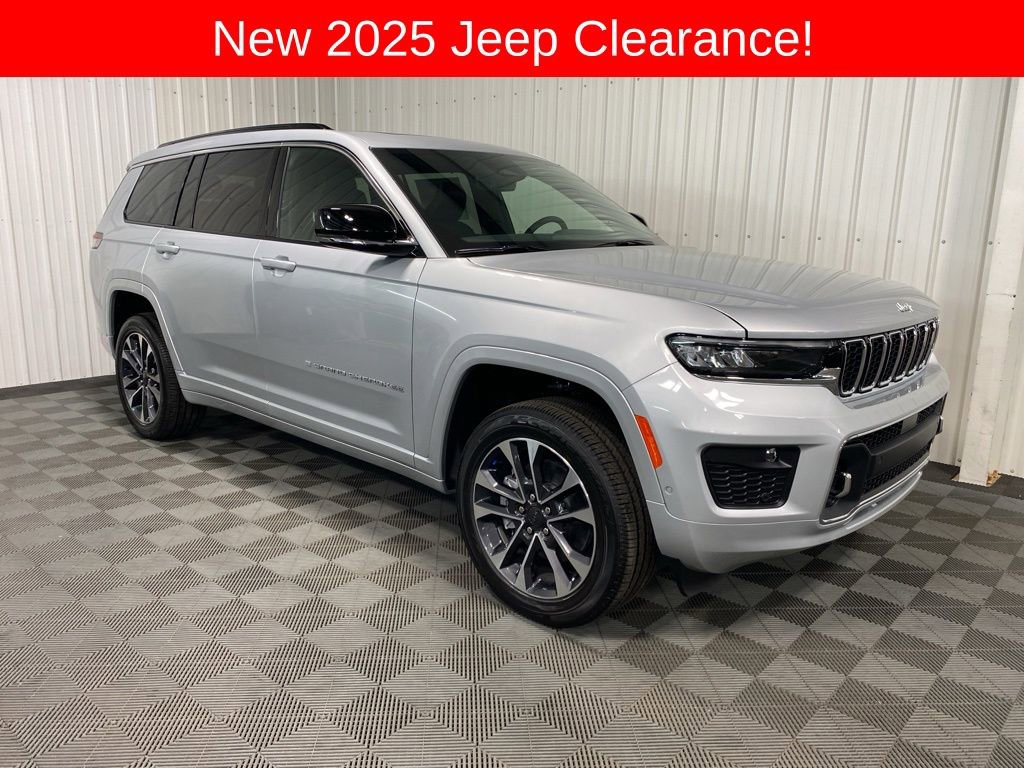 New Silver Zynith 2025 Jeep Grand Cherokee L in Celina, OH | VIN