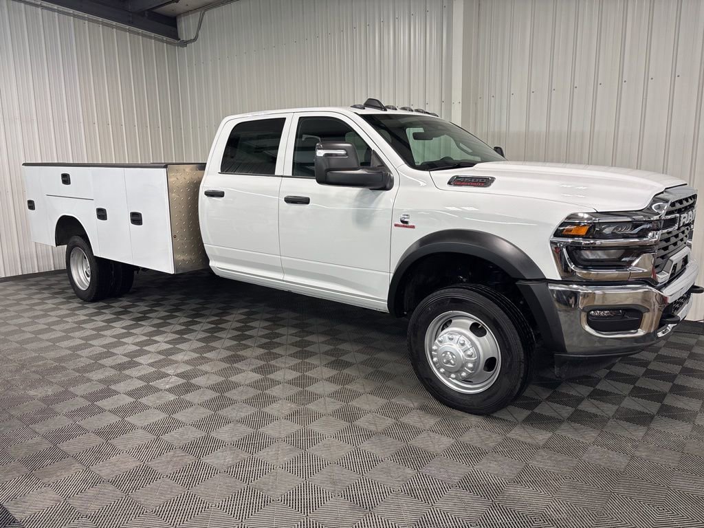 2026 RAM 4500 Tradesman 4X4 Crew Cab DRW 197" WB's photo