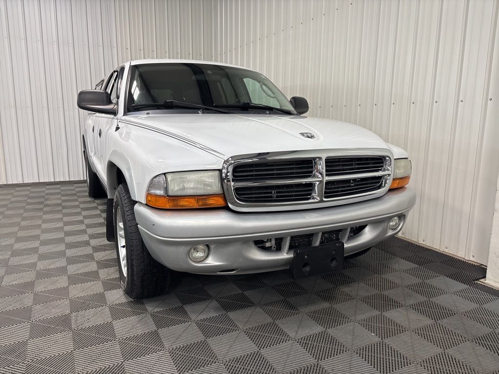 Used 2004 Dodge Dakota SLT with VIN 1D7HL48N34S548463 for sale in Celina, OH