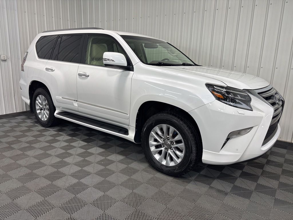 2017 Lexus GX 460 460 Luxury's photo