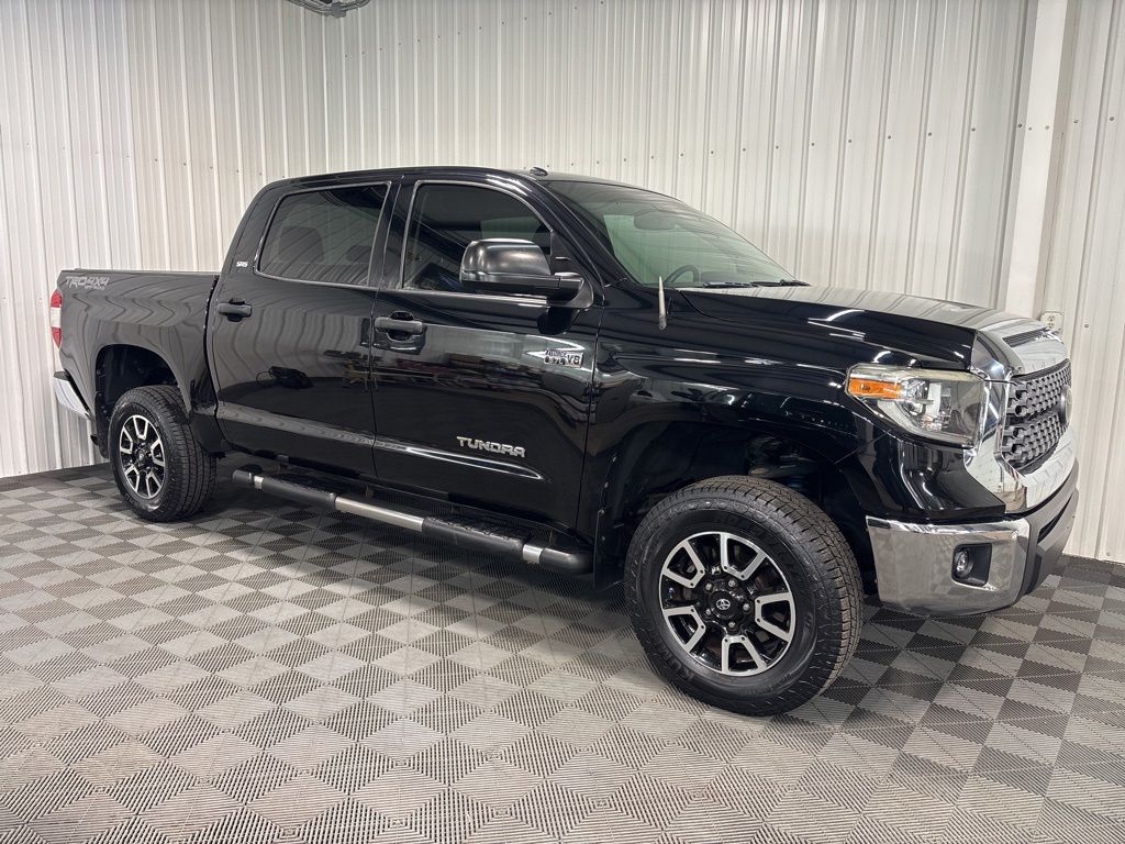 2018 Toyota Tundra SR5 5.7L 4WD Crew Max Short Bed's photo