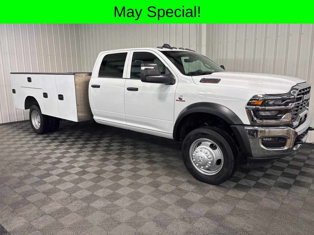 2026 RAM 4500 Tradesman 4X4 Crew Cab DRW 197" WB's photo