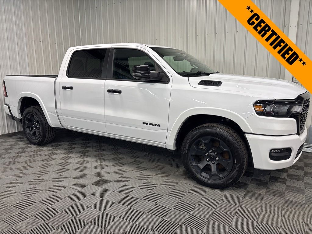 2025 RAM 1500 Big Horn/Lone Star 4x4 Crew Cab 5'7's photo