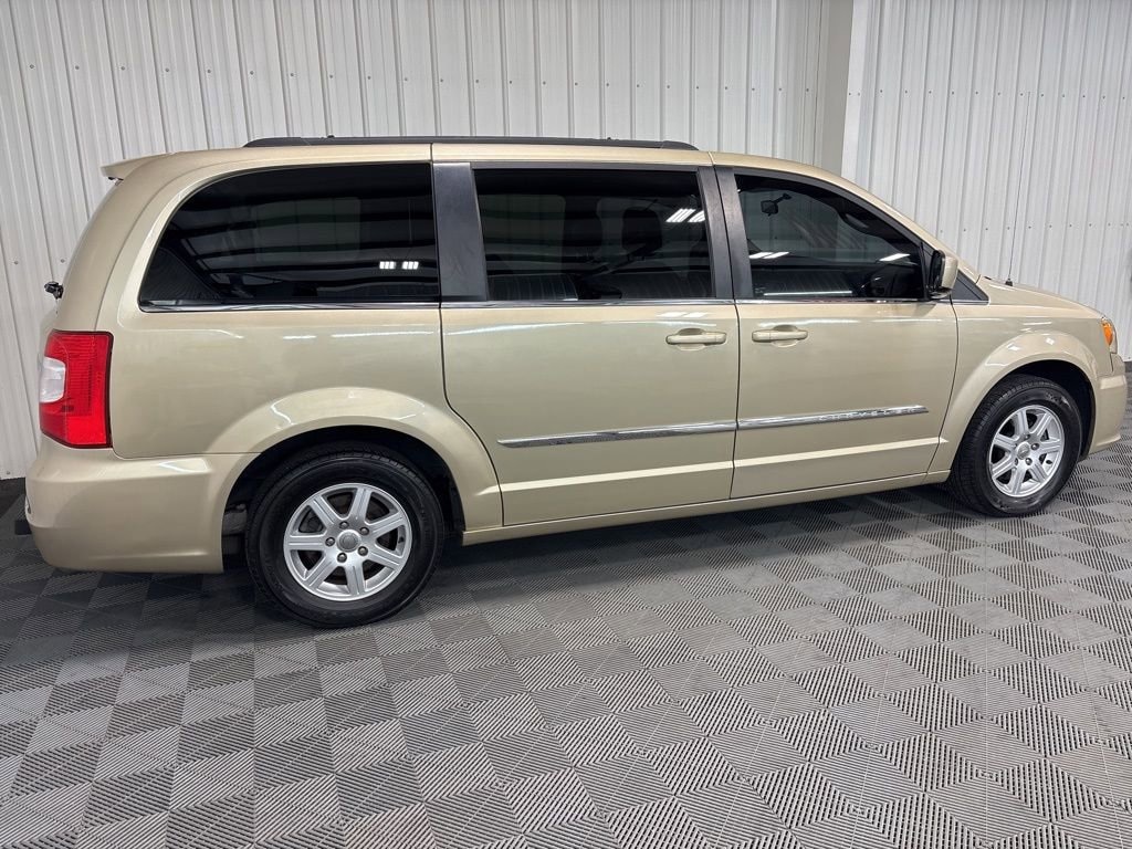 Used 2011 Chrysler Town & Country Touring Wagon
