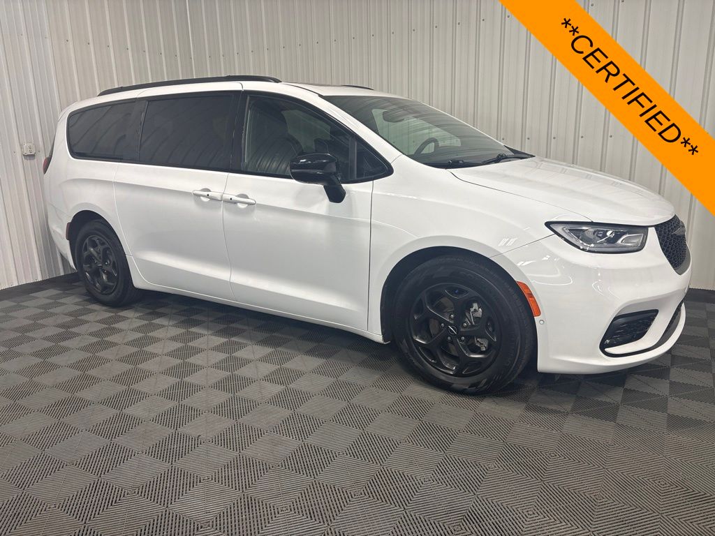 2024 Chrysler Pacifica