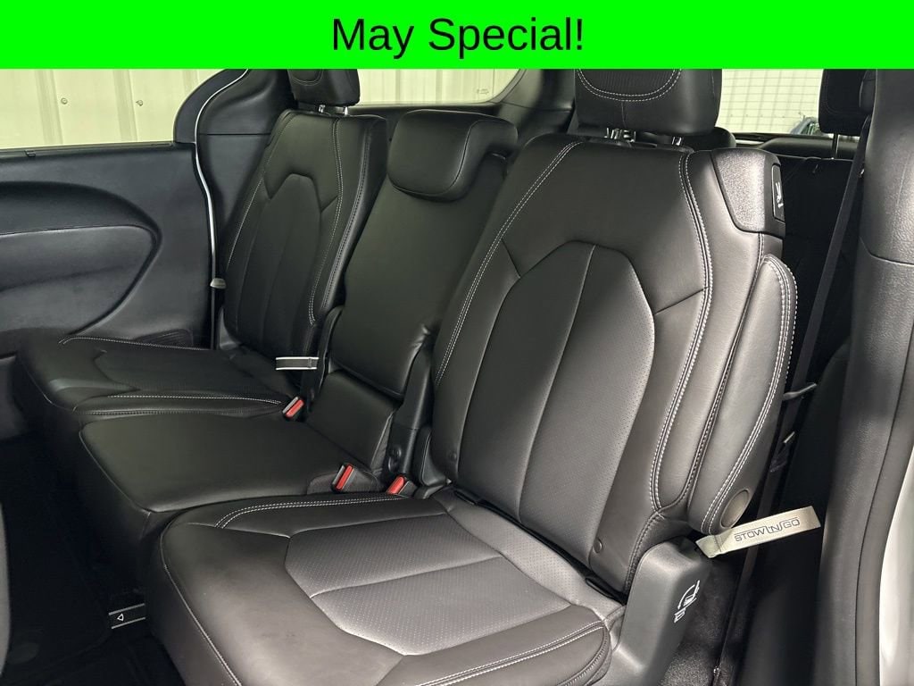 2026 Chrysler Pacifica Select - Photo 13