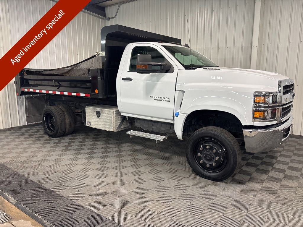 2023 Chevrolet Silverado 4500 Medium Duty Chassis Cab Work Truck's photo