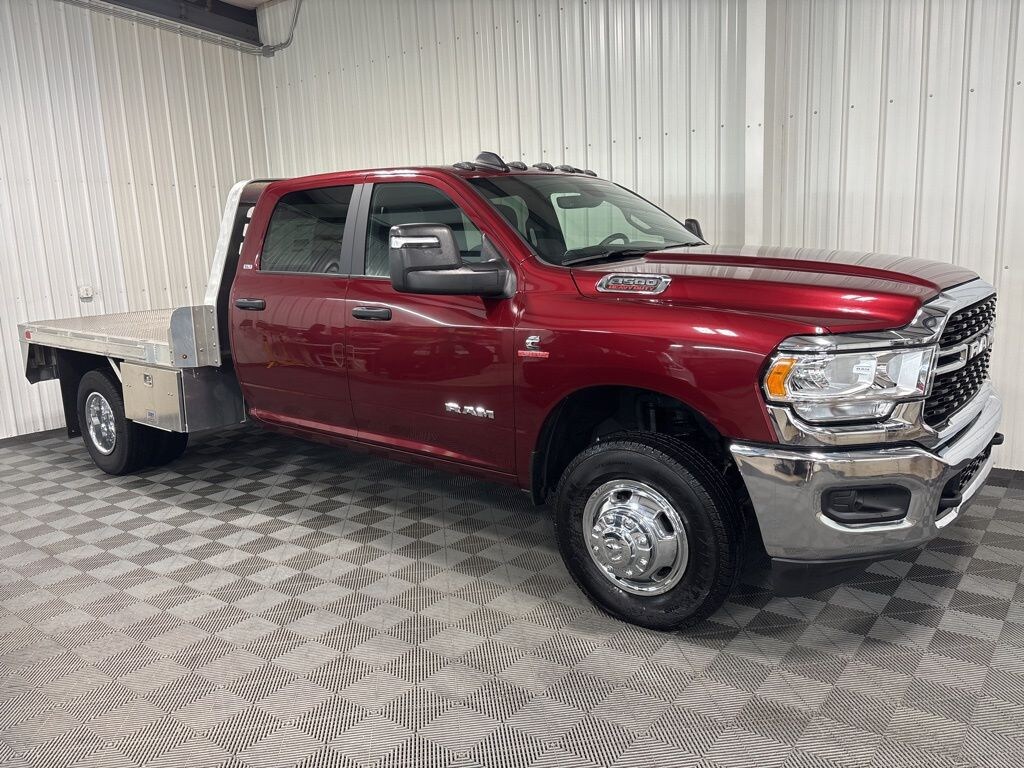 New 2024 Ram 3500 SLT Pickup