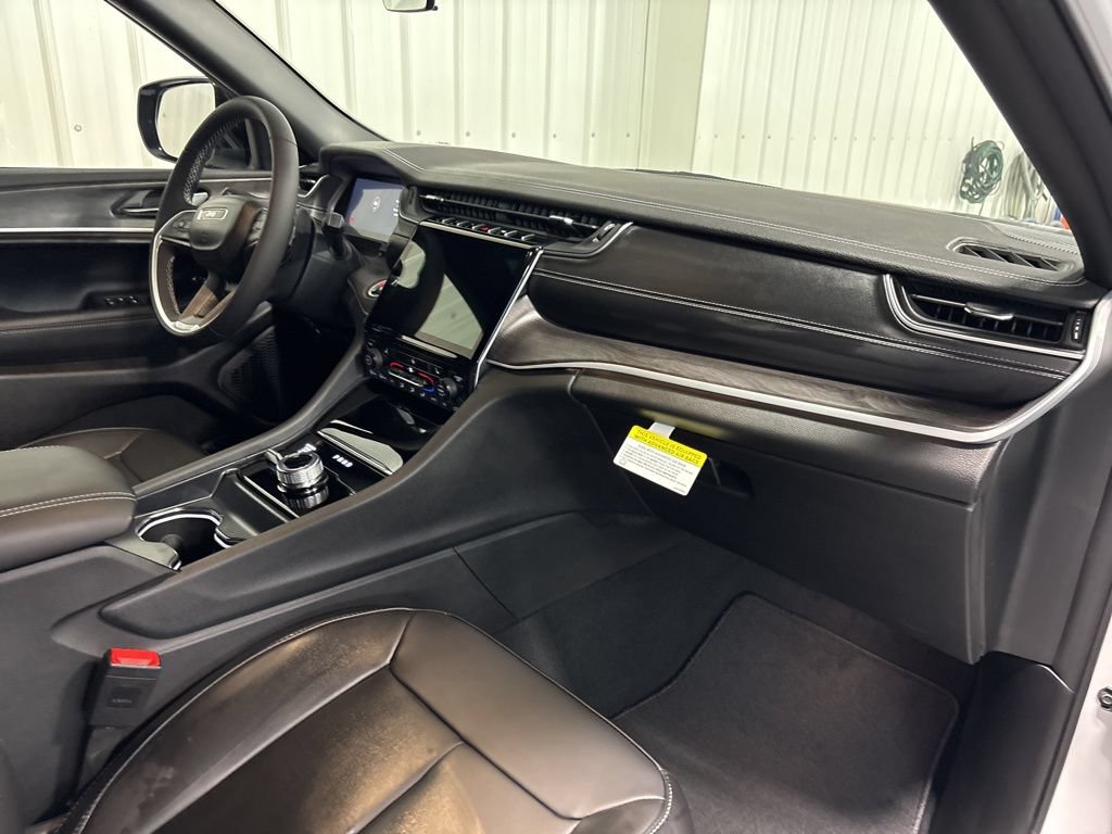 2025 Jeep Grand Cherokee Limited - Photo 15