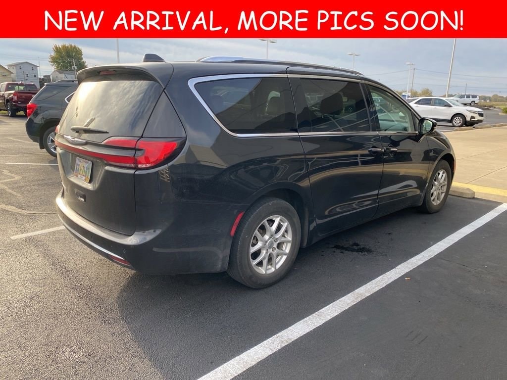 Used 2021 Chrysler Pacifica Touring L Touring L FWD