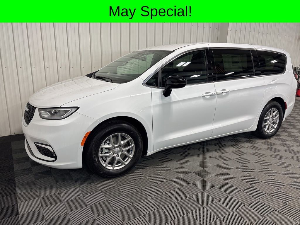 2026 Chrysler Pacifica Select - Photo 7